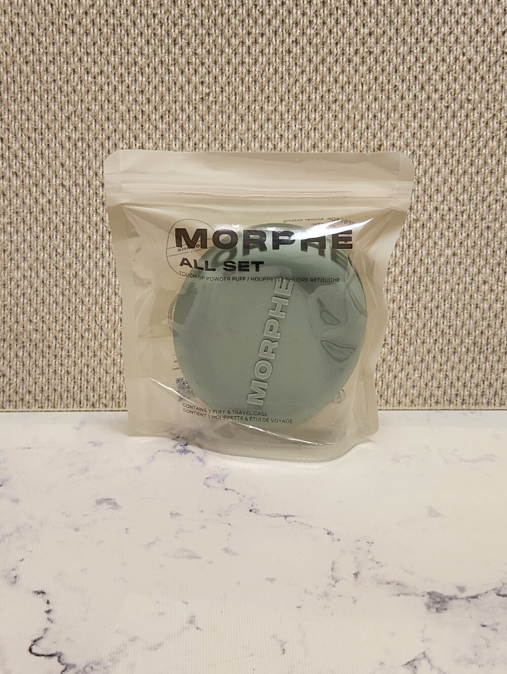 Morphe All Set Touch Up Powdee Puff & Travel Case